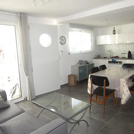 Moderne 5/6 Pers, Clim, Parking, Proche Et Centre - Fr-1-781-64 * Valras-Plage