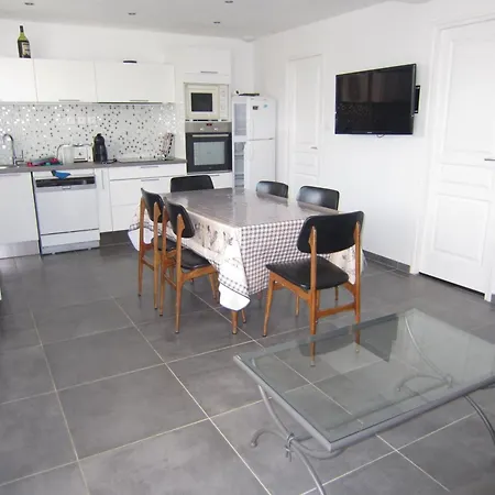 Moderne 5/6 Pers, Clim, Parking, Proche Et Centre - Fr-1-781-64 Hébergement de vacances *